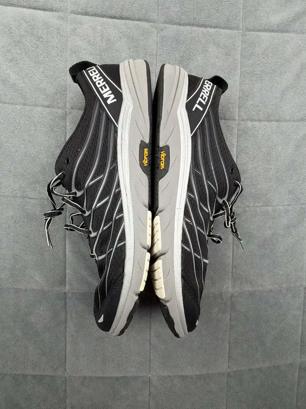 Merrell Bare Access Trail Running Shoes Black Silver Vibram Sole Mens